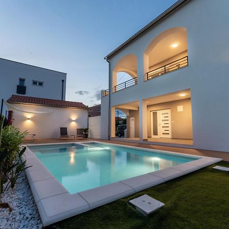 Bernie Apartments With A Pool Zára Kültér fotó