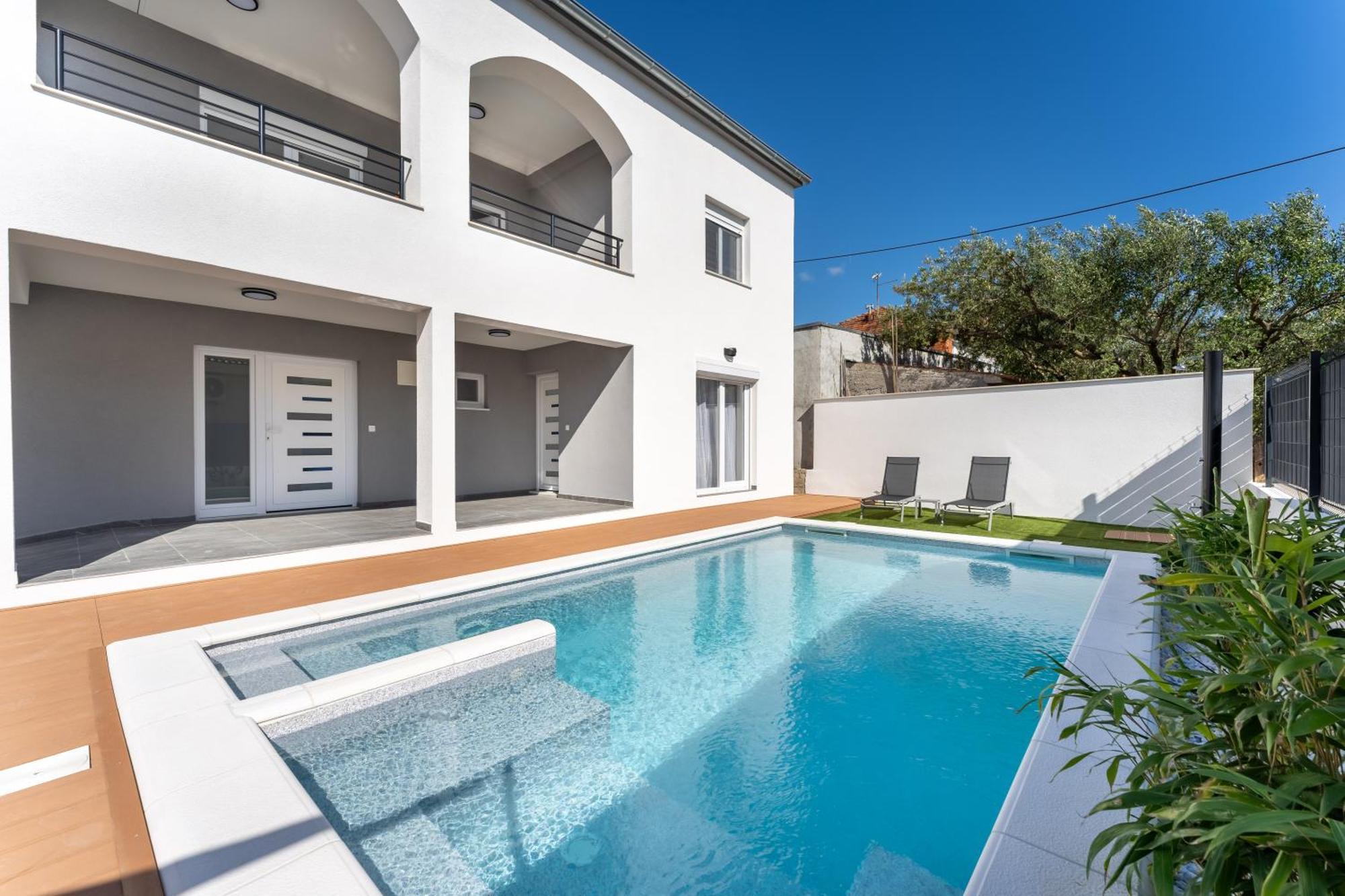 Bernie Apartments With A Pool Zára Kültér fotó