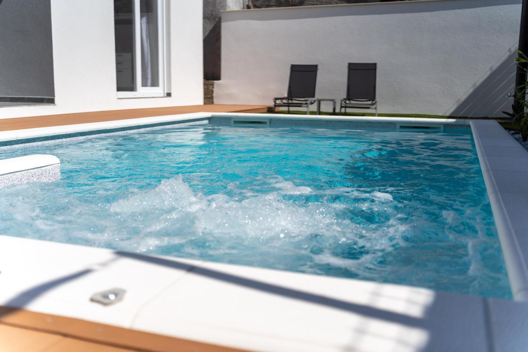 Bernie Apartments With A Pool Zára Kültér fotó